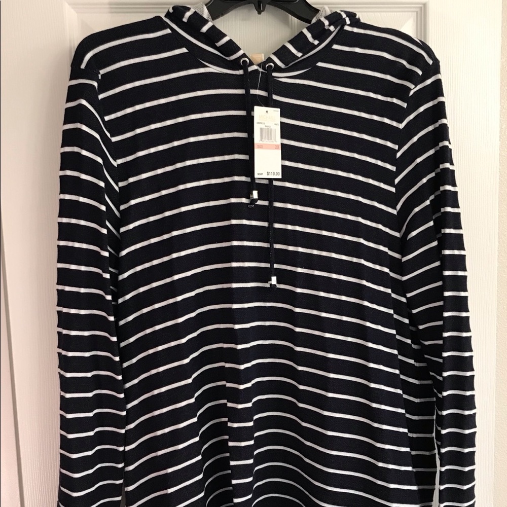 2x navy Michel Kors Hoodie
